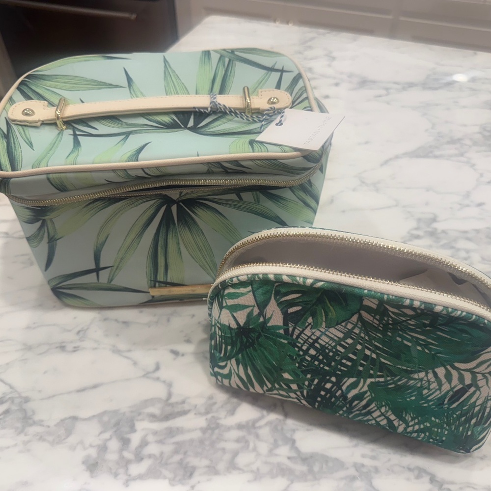 NWT never used, Cosmetic train case & make up pouch.